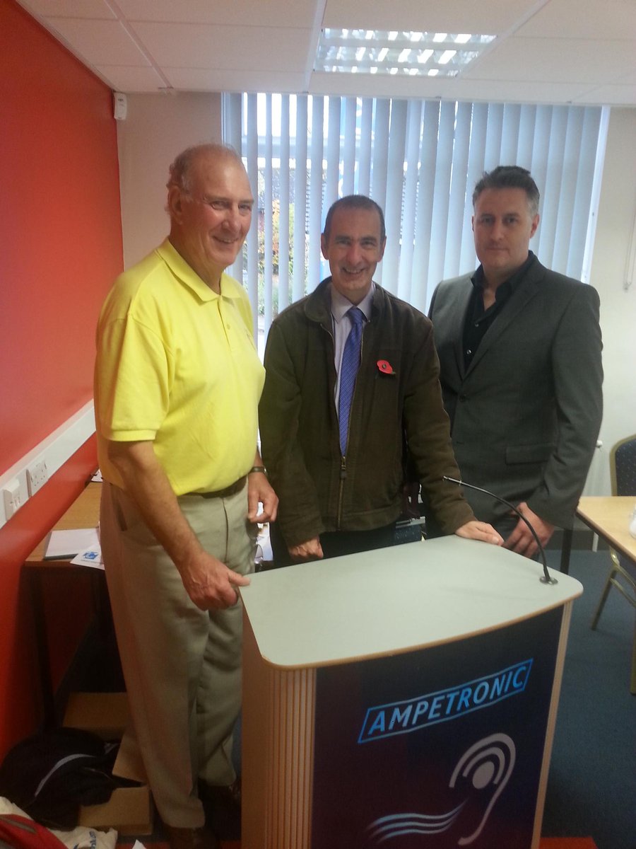 Rotaryeditor's tweet image. Fantastic turn out for Let's Loop Poynton with @RotaryGBI &amp;amp; @ampetronic &amp;amp; @HearingLink  #Loop2015