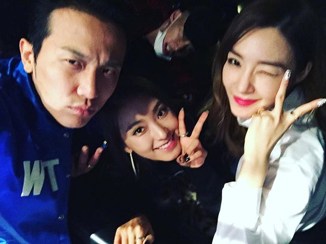 tiffaniyyoung's tweet photo. Me #티파니 #x0lovestephi #Tiffany #소녀시대 and #Sistar #Bora @borayasstr  https://t.co/aM0J7aA1VF