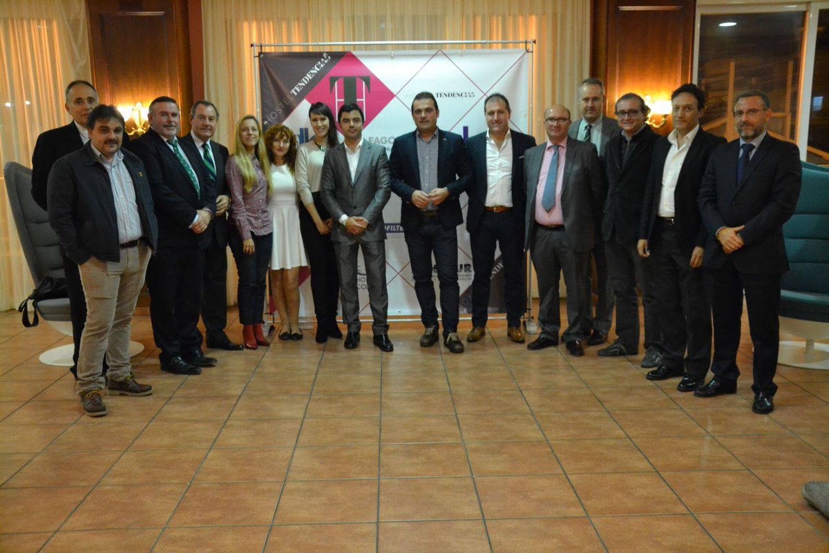 Hosteltendencia's tweet photo. Visita de Andrés Martínez, Excmo. Alcalde de Peñíscola en #HostelTendencias2015 @andripeniscola #hosteleria #turismo https://t.co/4dVFxHLNlA