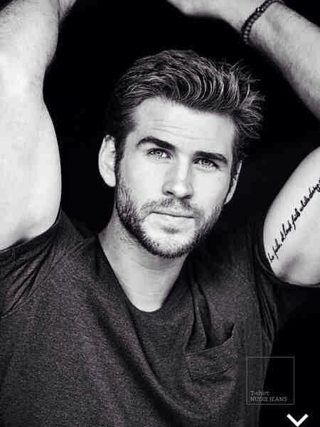 HotGuyPics's tweet photo. Thank you god for this 😍 #liamhemsworth https://t.co/0GT7cpslr8