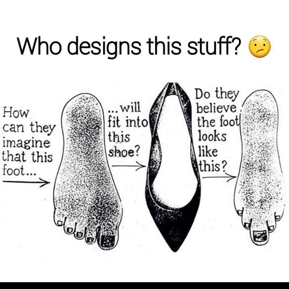 youwhouk's tweet photo. #Shoes #feet #stilettos #boots #footwear #cobbler Who designs this stuff #alienfeet #funnyfact https://t.co/T7vLVyA7RW