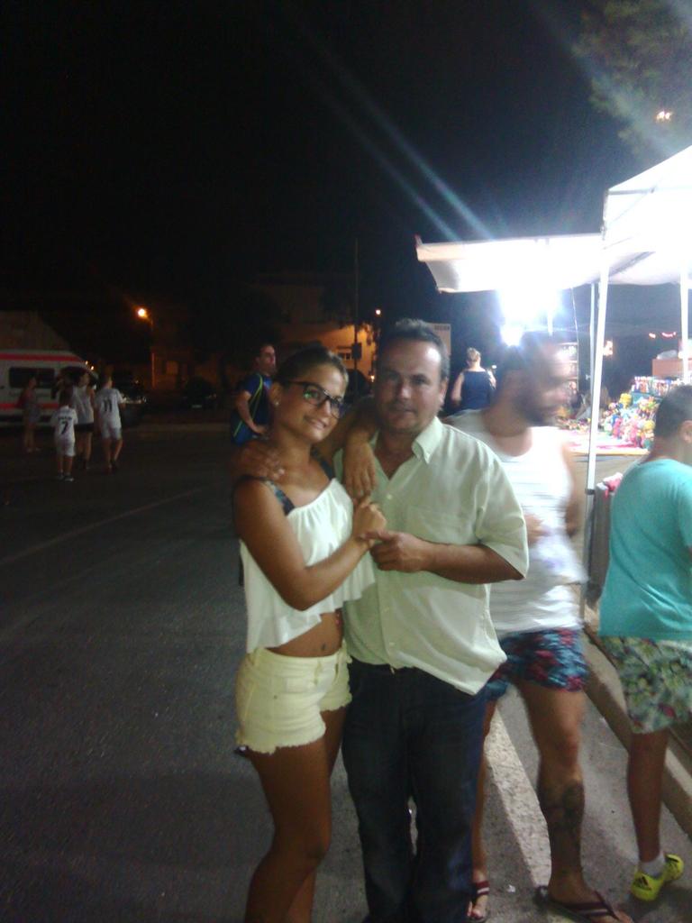 mirellika's tweet photo. Felicidadess papa♥ lo mas grande del mundo. https://t.co/j816SGkC7L