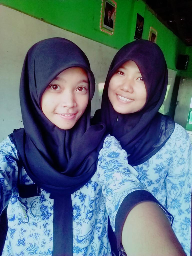 ryansembeb tweet picture