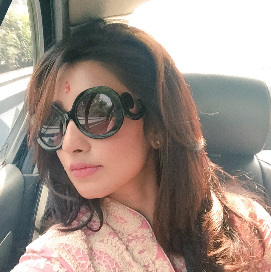 Abt 2 start anothr journey wid <a href="/jeet30/">Jeet</a> <a href="/nusratchirps/">Nussrat Jahan</a> <a href="/kumarrajib8/">rajib kumar</a> need ur good wishes@VenkateshFilms <a href="/SurinderFilms/">Surinder Films</a>