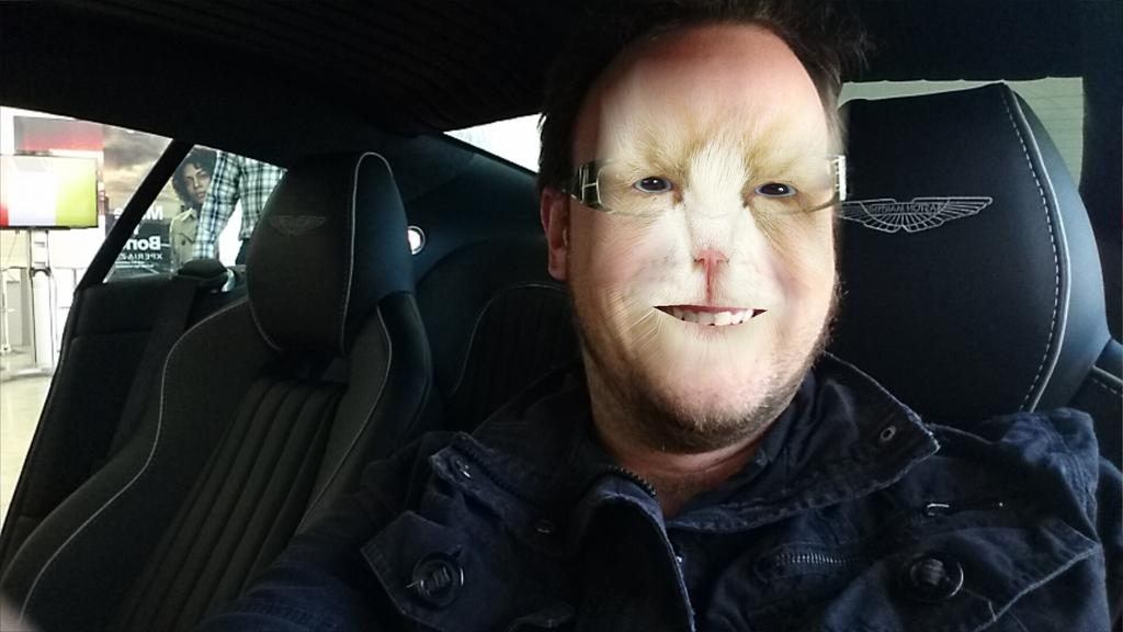 DarrylLinington's tweet photo. Incognito #astonmartinza #madeforbond #XperiaZ5 team #somethingeasy https://t.co/jLIa8acxW5