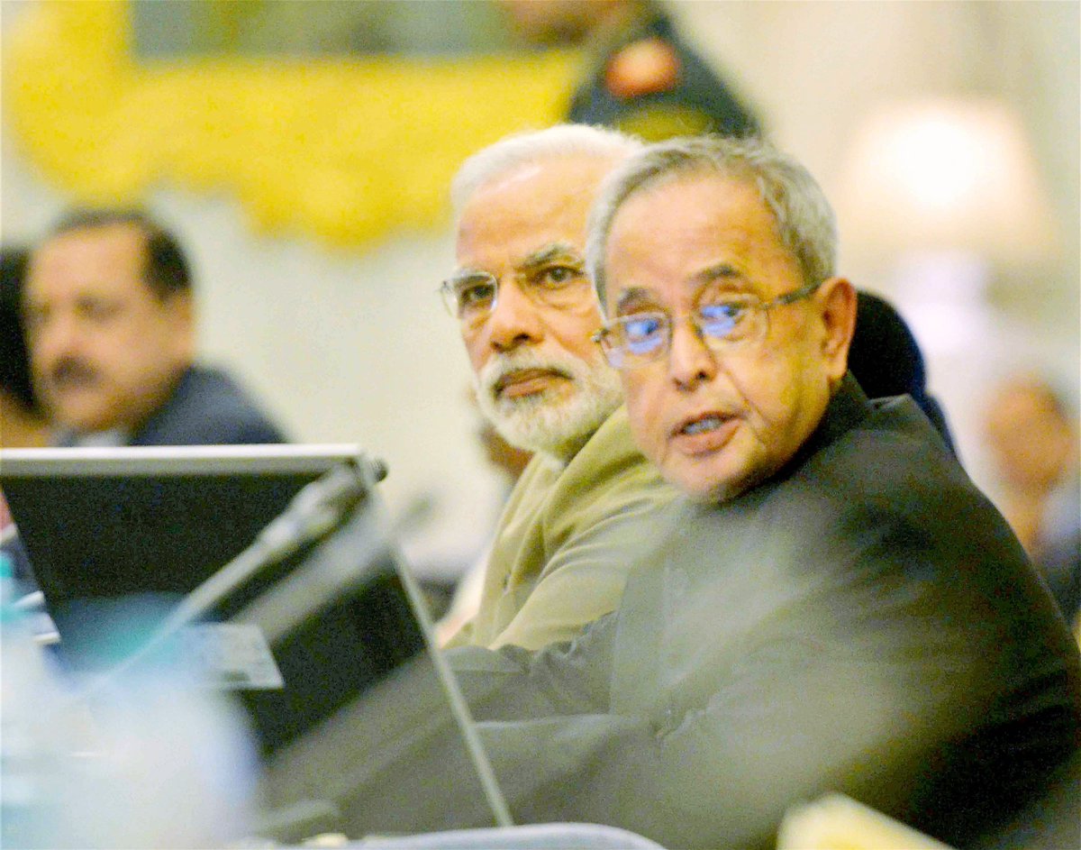 EconomicTimes's tweet photo. #IMPRINTIndia: #Education must deepen students' linkage with society: #PresidentMukherjee https://t.co/z95xOdj48j https://t.co/8XTgrlNHLu