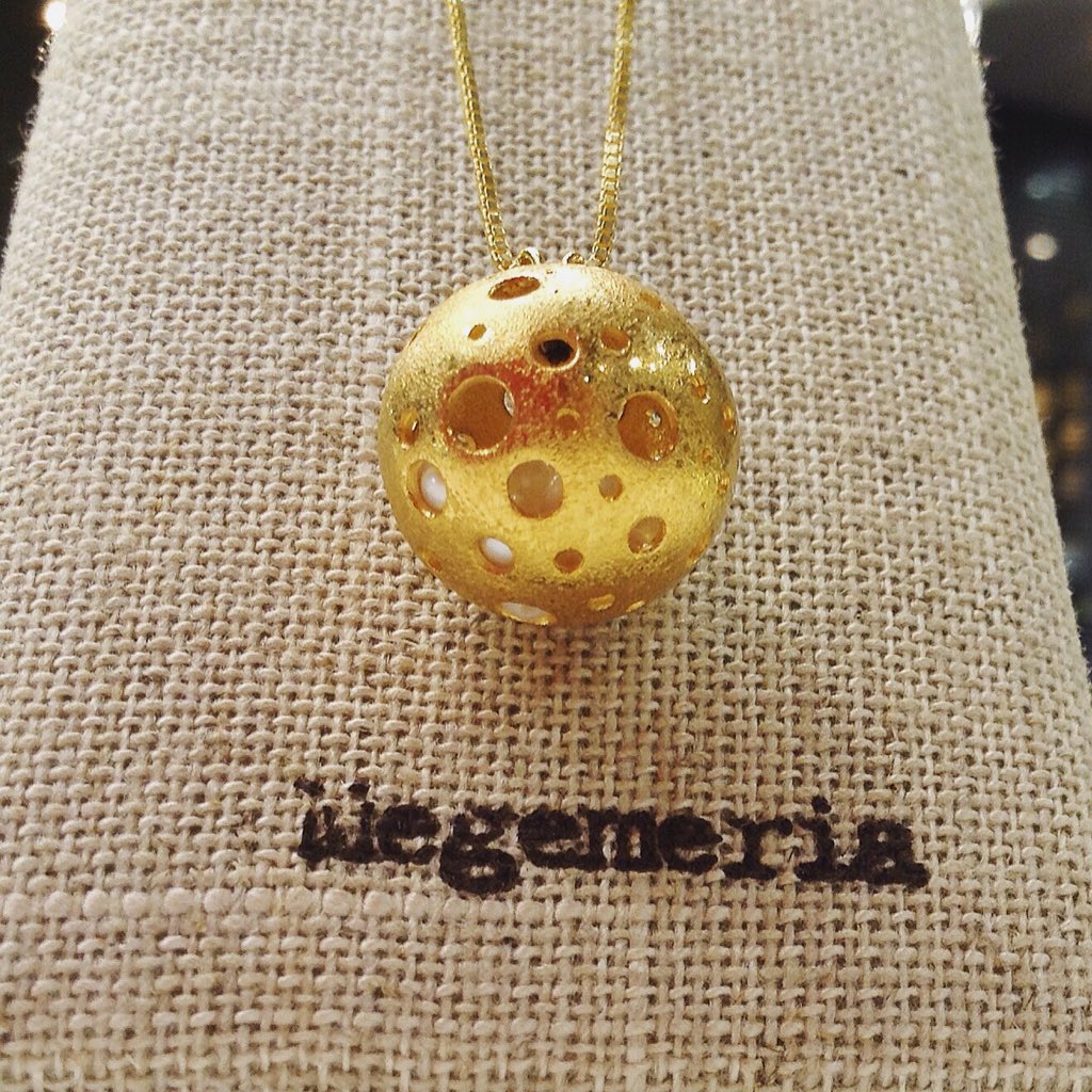 Make Today Golden. #jewelry #design #gold