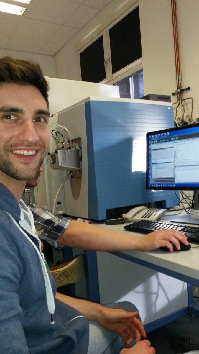 OlliKnoop's tweet photo. #futurewater14 cooperation with @fuwafabian 
#hrms measurements of endocrine disruptors @ MPI KOFO 
@FutureWater14 https://t.co/CZSiTQwY4n