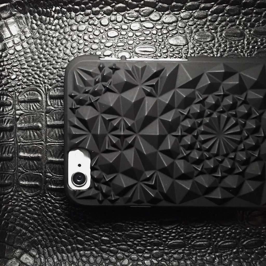 teqtique's tweet photo. 💀 #FELONYCASE 💀
Shop the #phonecase for #iPhone 6/s on https://t.co/mndzmpvGAc | ships 🌎 | 📷 @dayinmydreams https://t.co/Wxt4vVzRZu