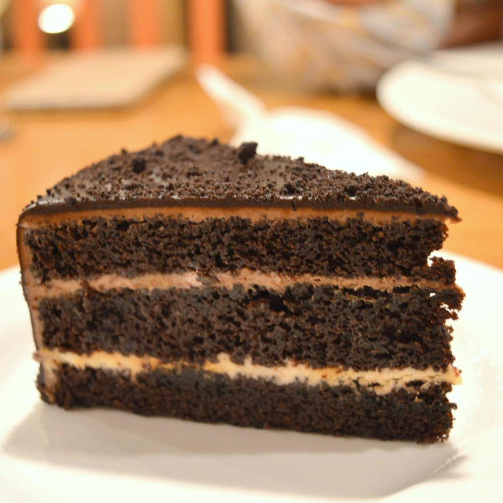 Just look at this beauty!!  Black velvet cake from UzzuriDeli. #delhi #dessert #yummm #delhirestaurant