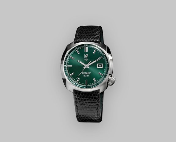 Looking for a watch? Please check #MarchLaB, the items are clean, sharp and chic! bit.ly/E_ML_0511