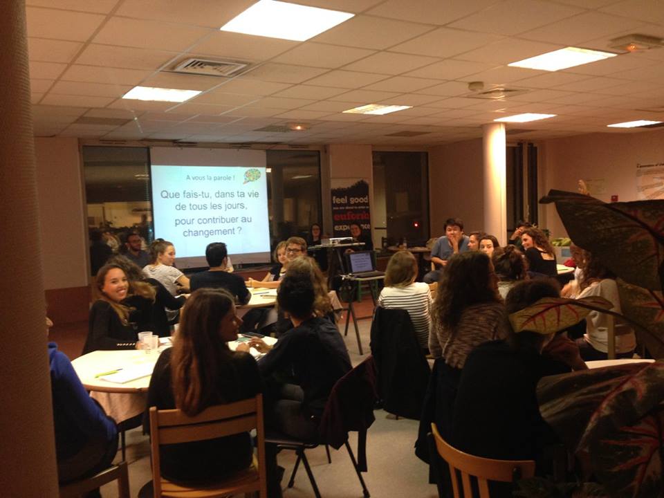 The first ever imp!act training in #Lyon has started with this question - what do you do? #changemakers