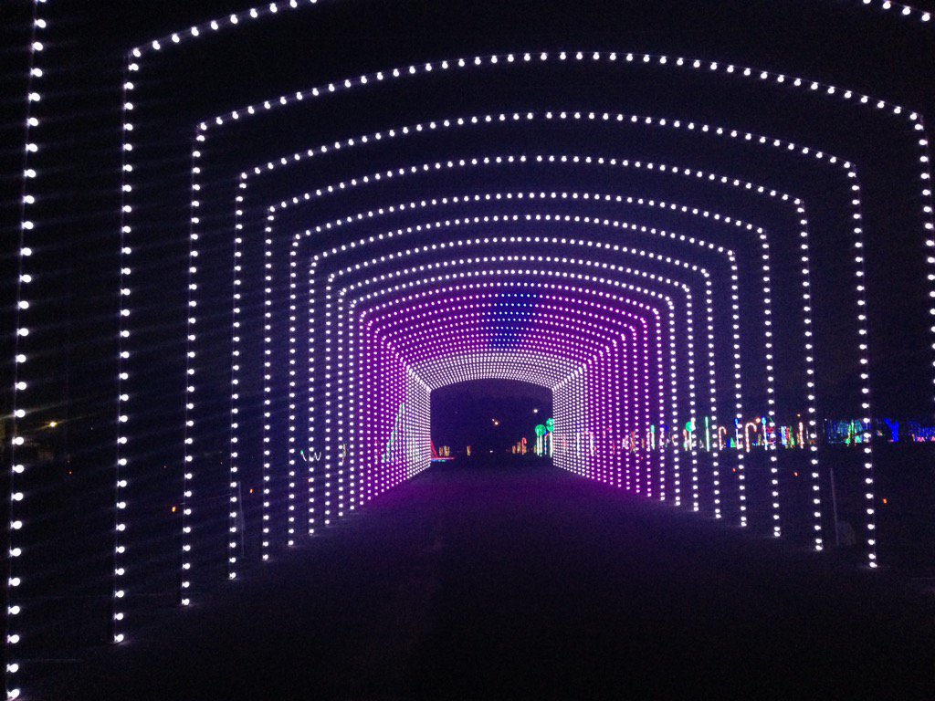 Getting a #sneakpeek of #ChristmasNightsofLights &amp; how YOU can see them first tonight! <a href="/LOCAL15NEWS/">LOCAL 15</a>