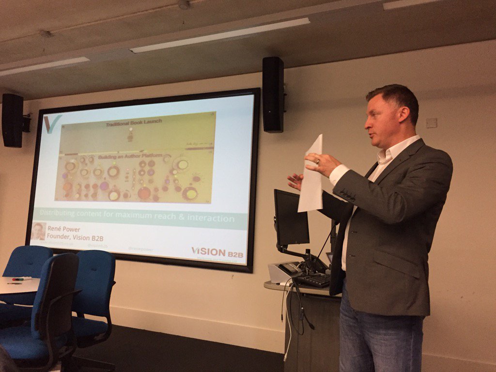 RickGuttridge's tweet photo. Handing over to the B2B marketing man @renepower #cimprbootcamp https://t.co/uPreVaUb6h