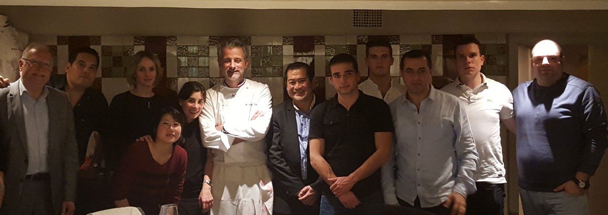 #Dîner <a href="/lamerebrazier/">La Mère Brazier</a> pour les participants à la formation "Cuisine française authentique" avec le Chef <a href="/MViannay/">Mathieu Viannay</a>