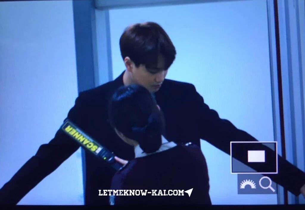 엑소 카이 머리 자른 오늘 공항사진 | 인스티즈