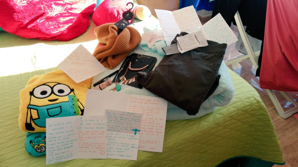 JanetJimenez92's tweet photo. Un día entero de sorpresas, regalos, pruebas, magia... y yo fui la protagonista. Muchas gracias, el mejor cumpleaños https://t.co/uojlermfld