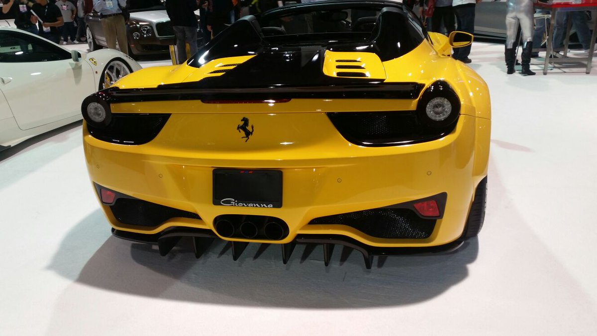 lkperformance's tweet image. Live From day 3 at @SEMASHOW  !
#Semashow #semashow2015 #sema2015 #sema #lkperformance