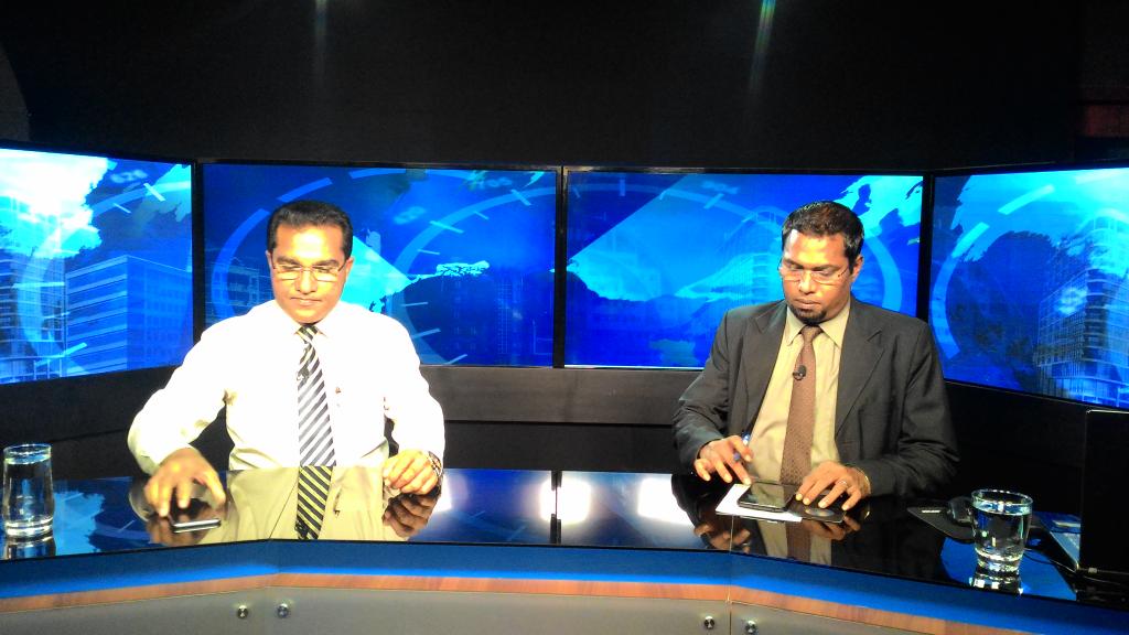 #Live
#happeningNow 
#Habaraaioivaru program @2100 
With MP IB stay tune.