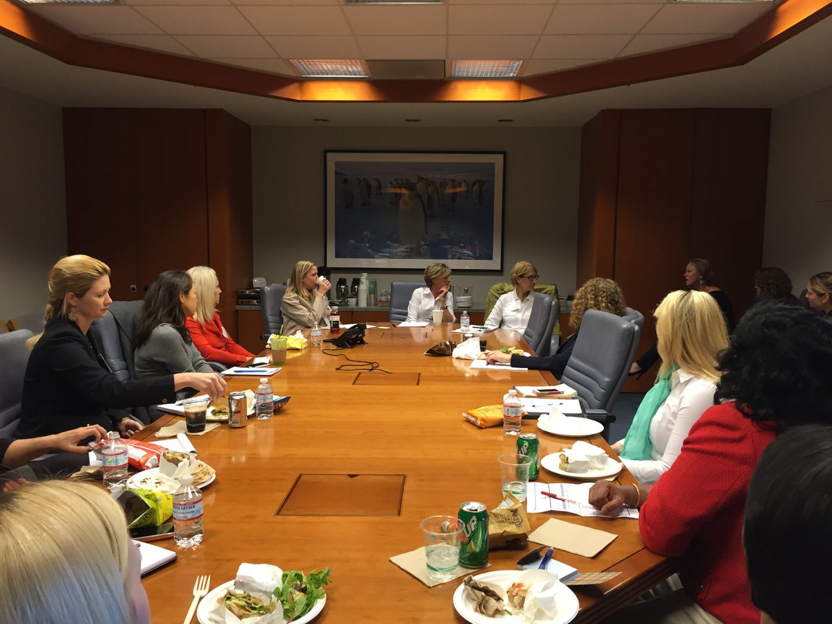 Thanks to everyone who attended our side letters round-table! We had a great turn-out. Thanks <a href="/ShartsisFriese/">Shartsis Friese LLP</a>