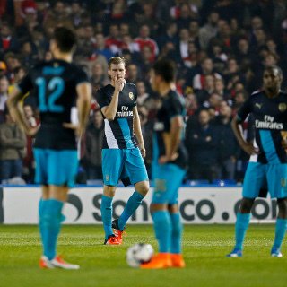 "<a href="/detikcom/">detikcom</a>: 'Lini Pertahanan Jadi Pekerjaan Rumah Arsenal' de.tk/6mSNqM via <a href="/detiksport/">detiksport</a> " <a href="/prenjakjawa/">E l o n M u s ḵ</a>