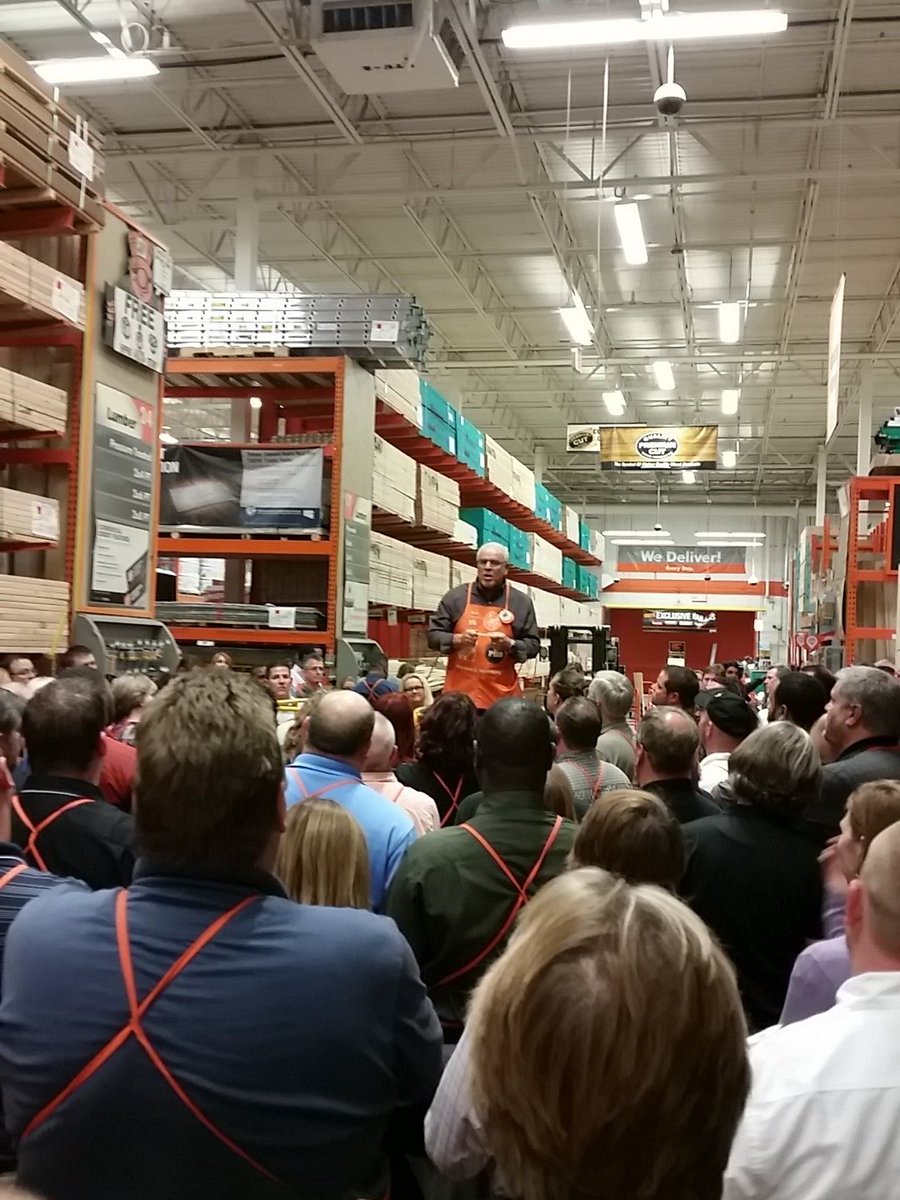 csg416's tweet image. Wrapping up witb great Home Depot values!! #MVPwalk 2742