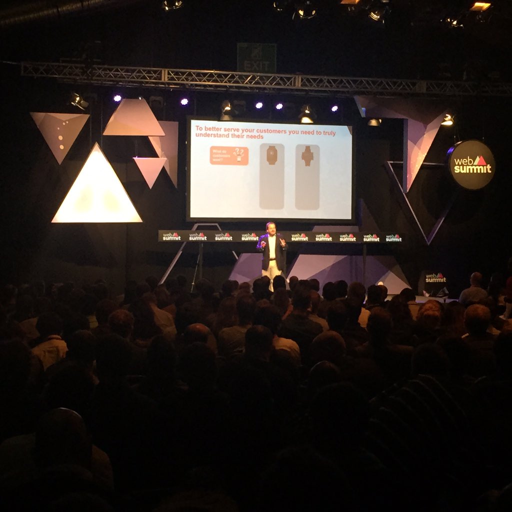 _silvaman's tweet photo. Full house at @vmatarranz 's Fintech 2.0 talk at #websummit @SanInnoventures https://t.co/04kowNO6sh