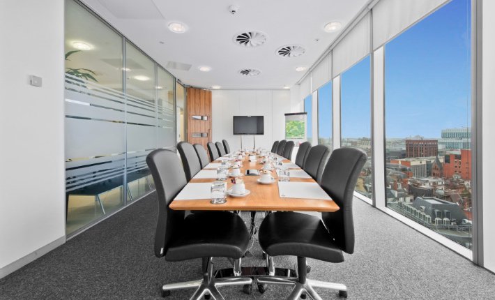 7 cool, creative &amp; quirky #Manchester serviced offices: ow.ly/UhbBF #Piccadilly #Spinningfields