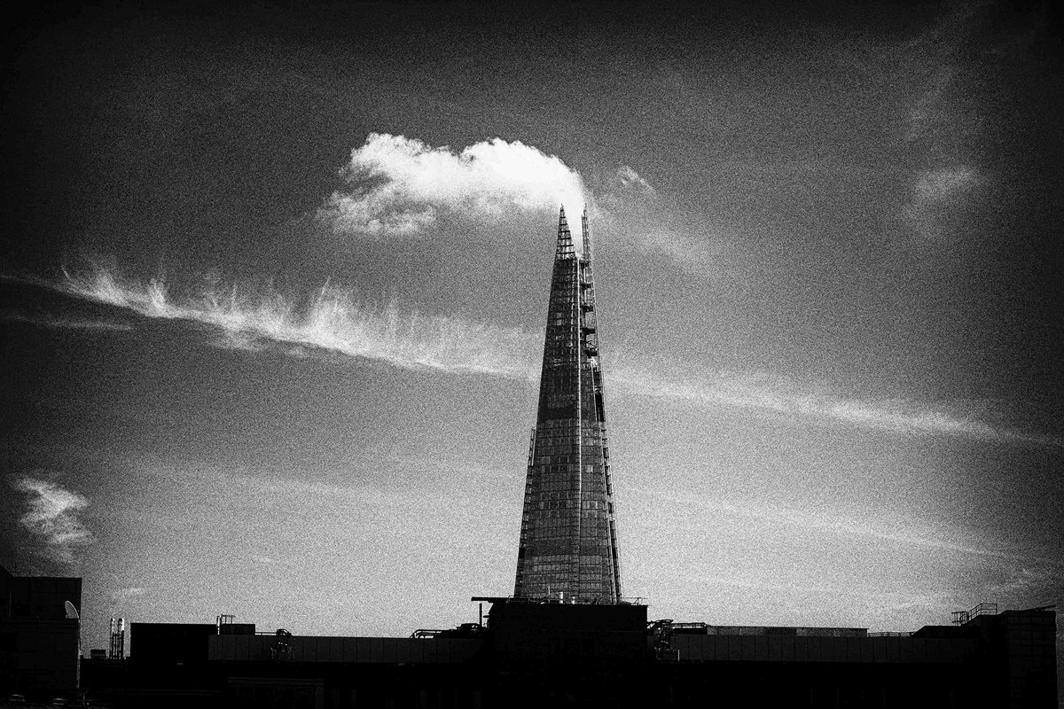 suerochephoto's tweet photo. #London photography on aluminium @TLAMARKET  London Artisan @trumanbrewery @bricklanetweets this Sunday 10-5 #gifts https://t.co/m24Hsd0mss
