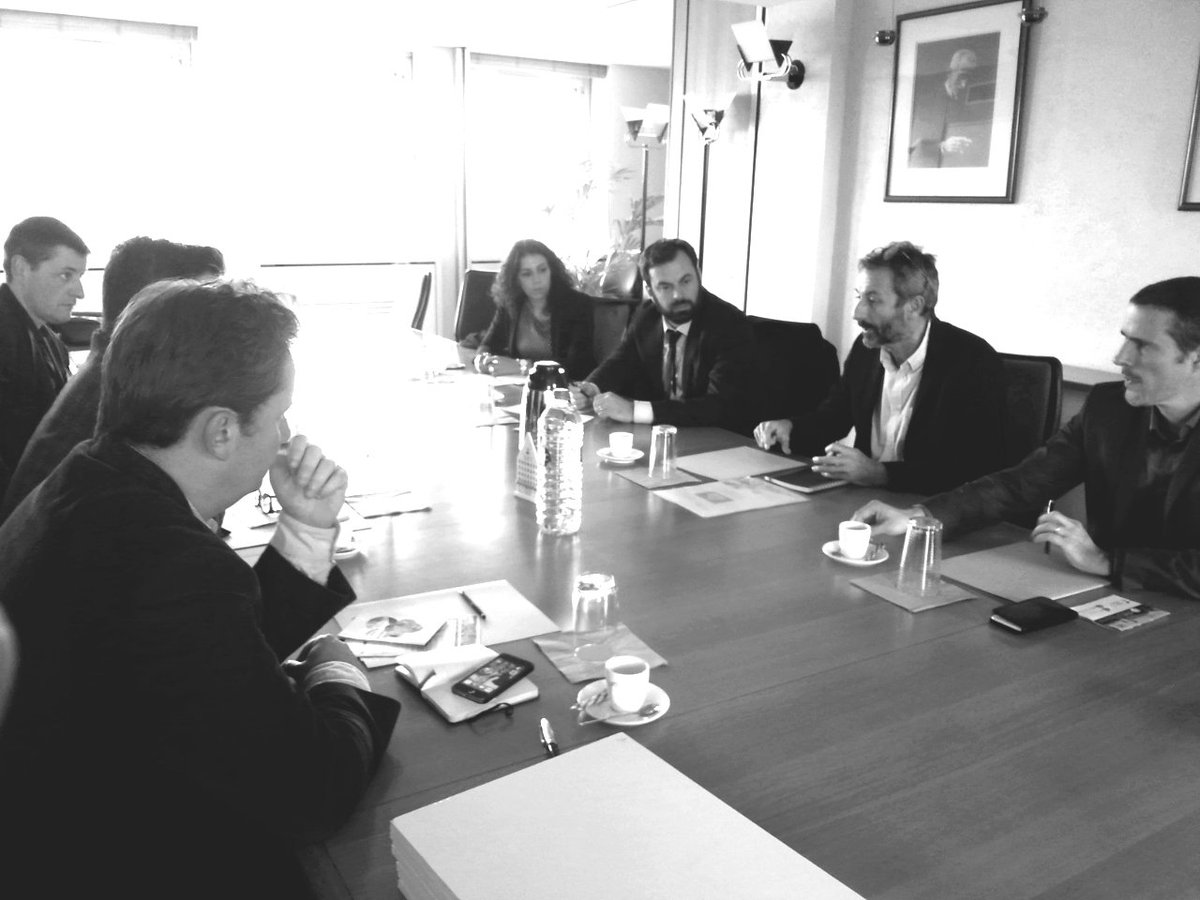 creativallee's tweet image. On rentre dans le vif du sujet chez @OuestFrance #lenpdcrecrute @frededlens