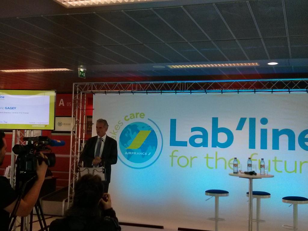 mxnhgh's tweet image. Inauguration de la #labline à Toulouse !Innovation des startups soutenues par @airfrance pour l'expérience-voyageur
