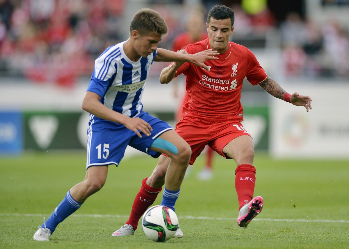 Er dette <a href="/Molde_FK/">Molde Fotballklubb</a> sin nye back? Etter det #CMore kjenner til er Roni Peiponen (18, til venstre) aktuell for MFK.