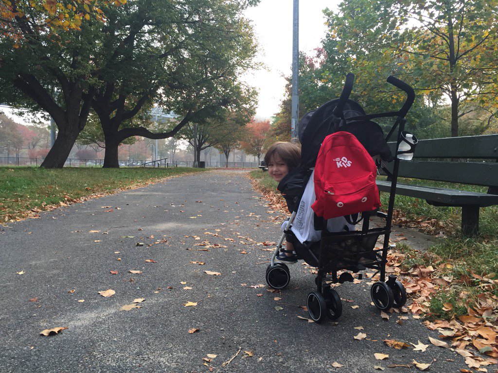 missstephanieb's tweet photo. So guess what showed up from @InglesinaBabyUS today! #newstroller to replace our stolen one! ❤️❤️❤️ this new #net https://t.co/JyMHQIp4rW