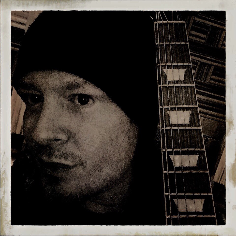 Michael_Amott's tweet photo. Adding a few last guitar licks to the upcoming @Spiritual_B album. I badly need a shave. #shittybeard #guitarwork https://t.co/5f907gXJTW