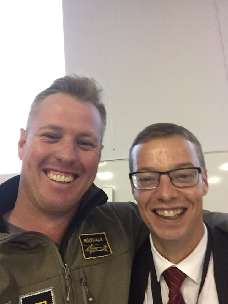 PepperGreenRevo's tweet image. "@jhaccot: Look who I bumped into? https://t.co/0mlcbDDeUq" whaaat