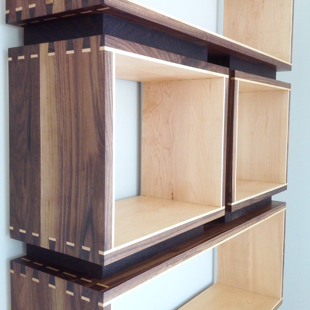 madebyjason's tweet photo. Bookshelves. #craftsman #handbuilt #custom #shelves #beautiful https://t.co/IOs9BTbTHl