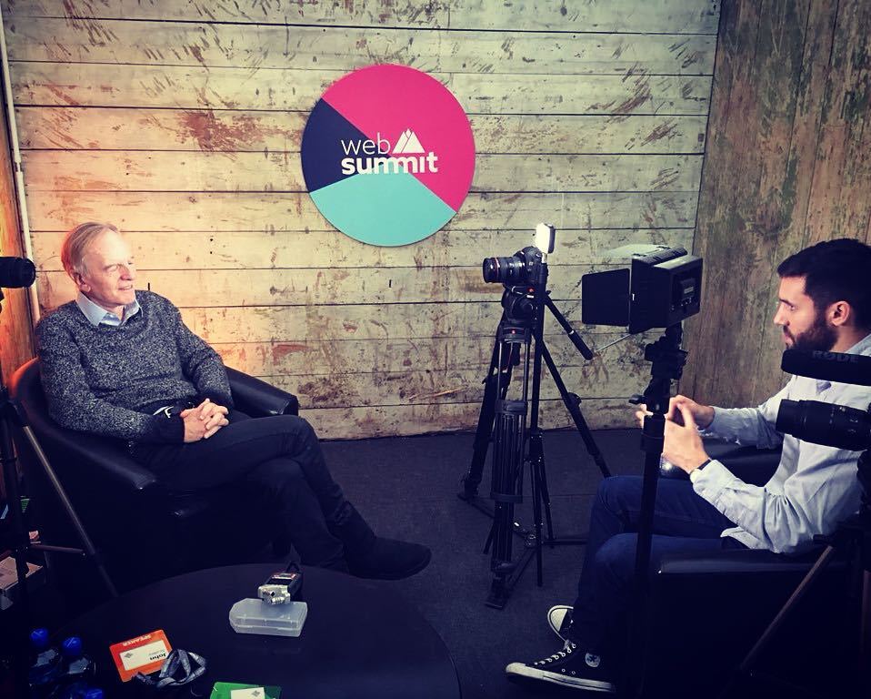 HotTopicsHT's tweet image. Some words of wisdom from the former @pepsi &amp;amp; #Apple #CEO, John Sculley @websummit #websum… ift.tt/1NfuF1S