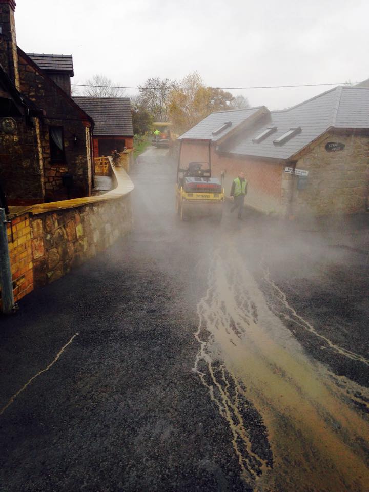 stonehousebeer's tweet image. Finally sorting out our drive. No more dirty cars.. hopefully