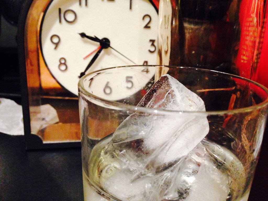 "We had lost ourselves in those moments. Never sure of what we were." A story from Michelle… dailydoseoflit.com/2015/11/05/sto…