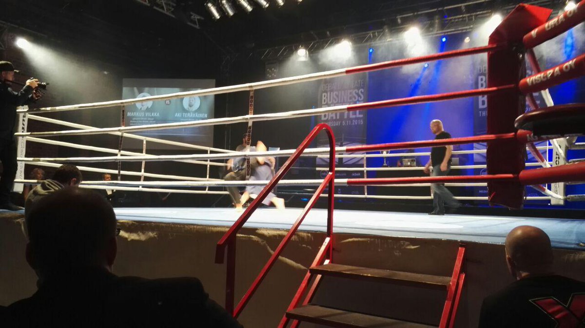 CelainOy's tweet photo. Celain mukana maailman ensimäisessä Tampereen Business Battlessa. Kohta lavalla? #Celain #BusinessBattle https://t.co/vMq0bw8wgq