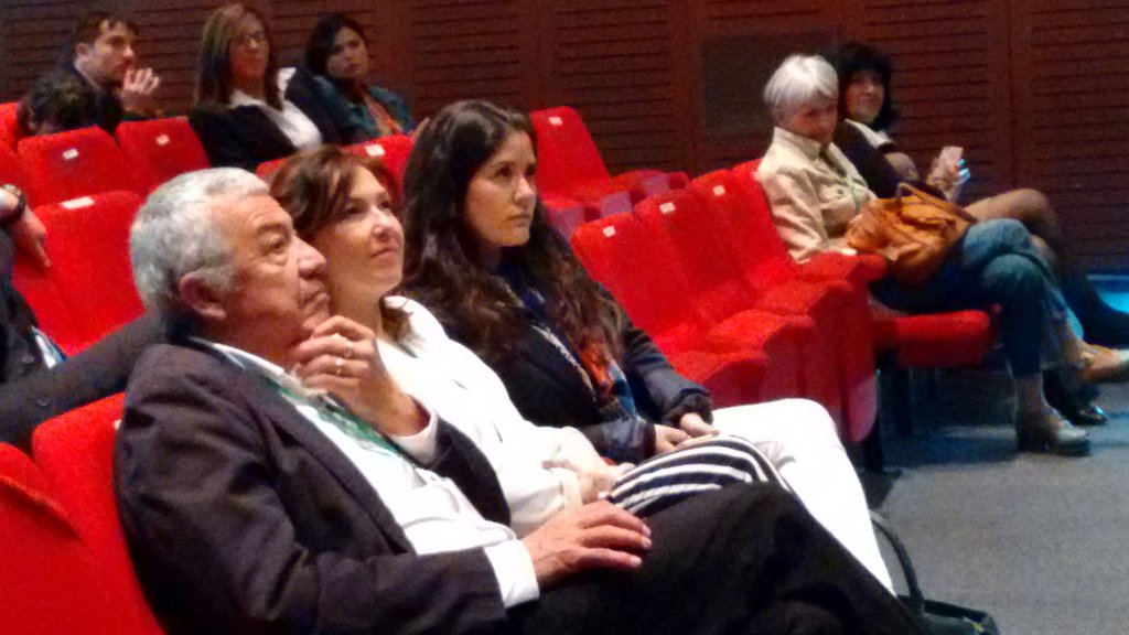 Sename_gobierno's tweet photo. Directora @marcelalabrana  en seminario organizado por hospital Luis Calvo Mackenna. https://t.co/TI4oYVnZpQ