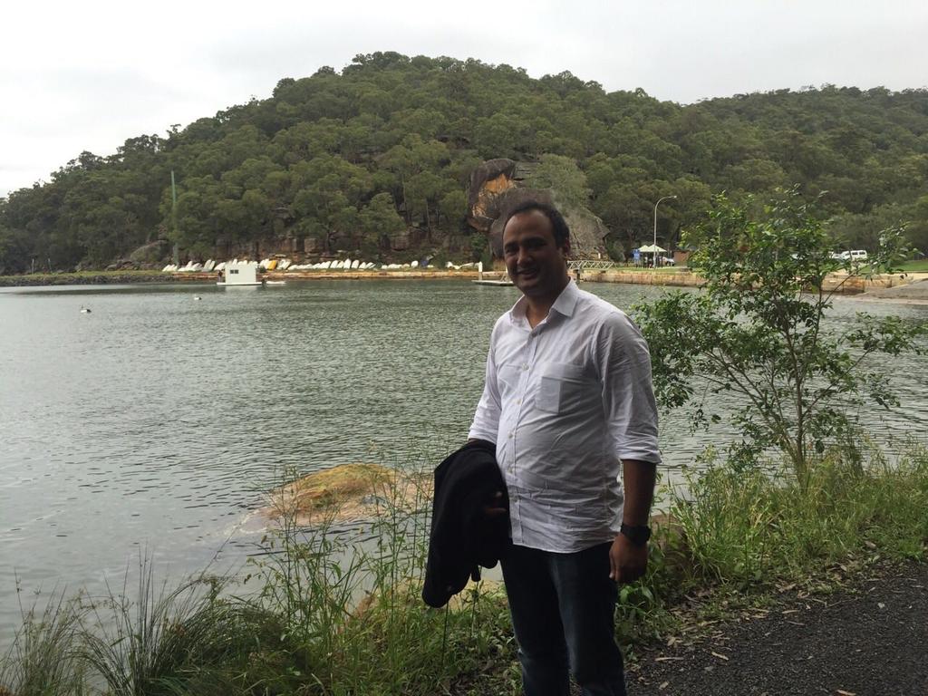 Sightseeing &amp; meeting with friends in Sydney