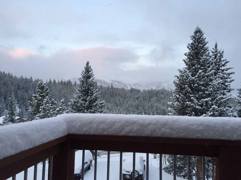 breckenridgemtn's tweet photo. This is what we like waking up to! Fresh snow on the ground with more on the way. #BreckSnow https://t.co/EWTRiLmcC7
