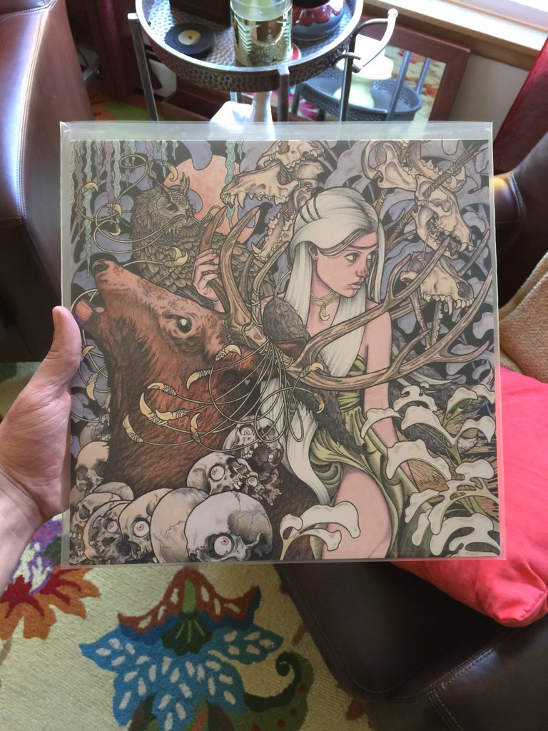 WaxNews's tweet photo. Totem Skin knocking it out of the park with this artwork https://t.co/fnxGlWAyDN