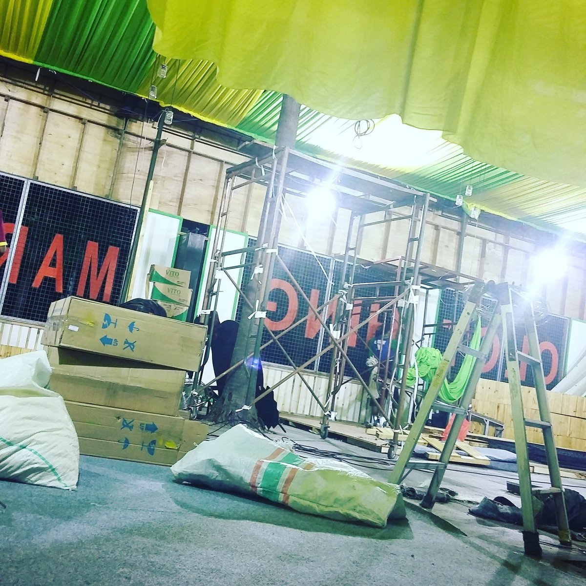 Bismillah,
Final Loading In

#bandungclothingmarket 
#novemberrun