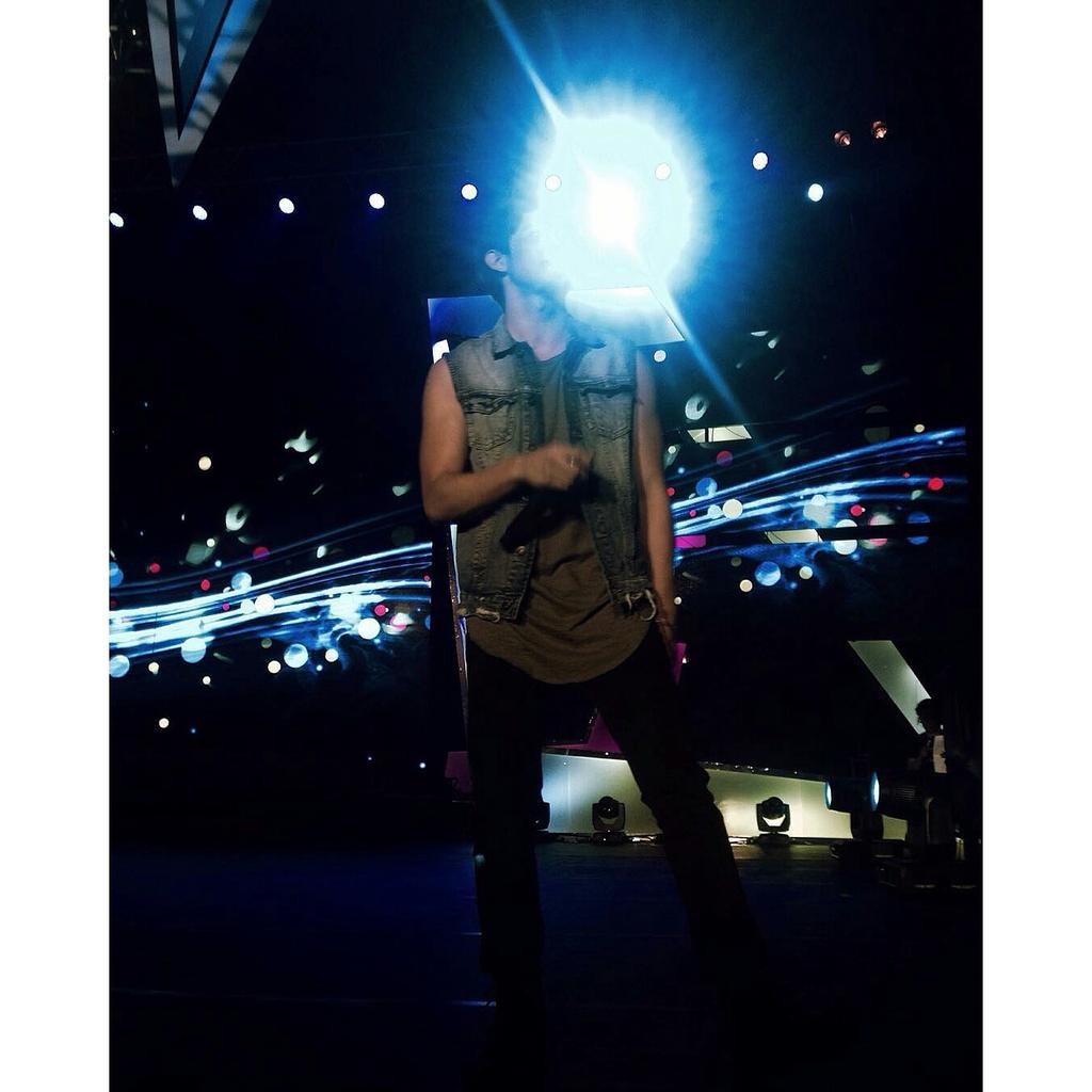WeLoveJaDineSG's tweet photo. #OTWOLBackToYou {N}
James IG Update:
#SmartJumpInDanceOff3 https://t.co/U7pvkwdvxB