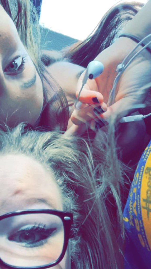 Happy birthday to my vanilla ice loving, ballet hating Wendy\s looking best friend! Love ya 