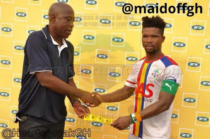 3_coins's tweet photo. GH football is soo mean..the man of the match took home 25ghc credit 😂😂😂 https://t.co/O9L0yHf6ca
