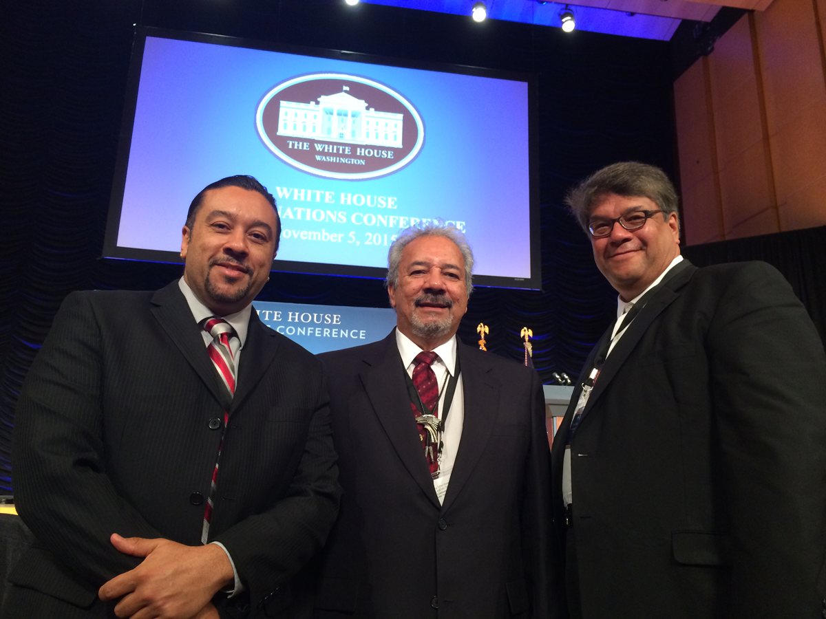 Pokegnek's tweet photo. Treasurer Eugene Magnuson with leaders from #LittleRiverBand &amp; #Haliwa-Saponi @WhiteHouse #TribalNations Conference https://t.co/k8PWsZ7Kds