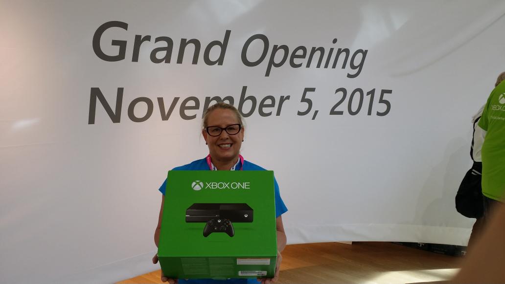100wineblogs's tweet photo. Thank you! I won an XBOX ONE! This grand opening at International Plaza is awesome!  @MicrosoftStore #MicrosoftFL https://t.co/KzKcDq8PSA